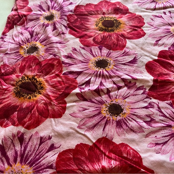 KENZO Vintage Japanese Pink Floral T-Shirt - Picture 4 of 7